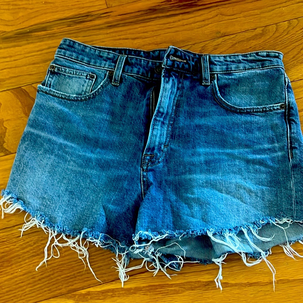EUC Lucky 🍀 Jean shorts